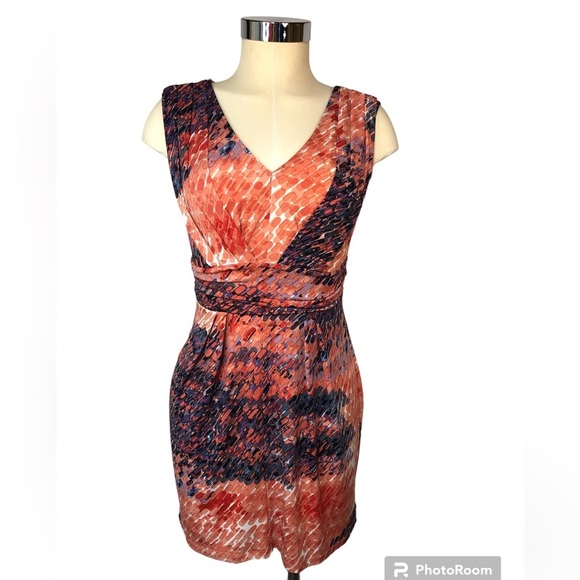 Simply Vera Vera Wang Dresses & Skirts - Simply Vera Women’s Dress Sleeveless Mini Fitted V Neck/Back Pleated Skirt